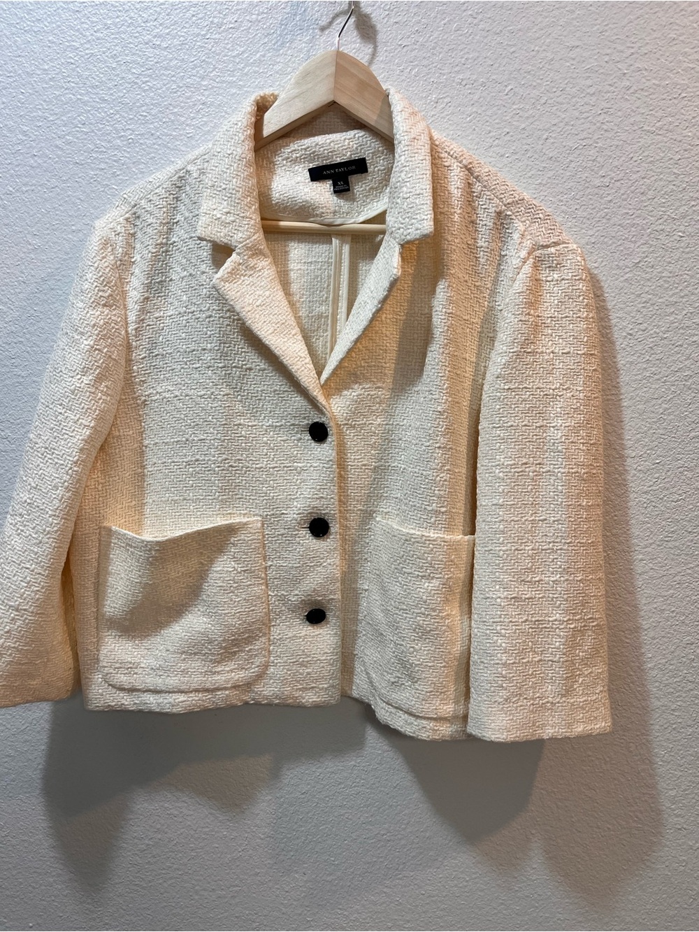 Ann Taylor Cream Bouclé Button-Front Jacket quiet luxury old money